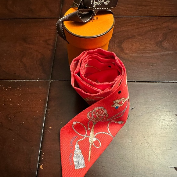 Authentic HERMES Twilly